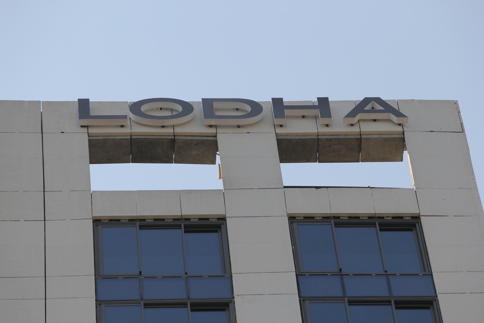 Lodha 8